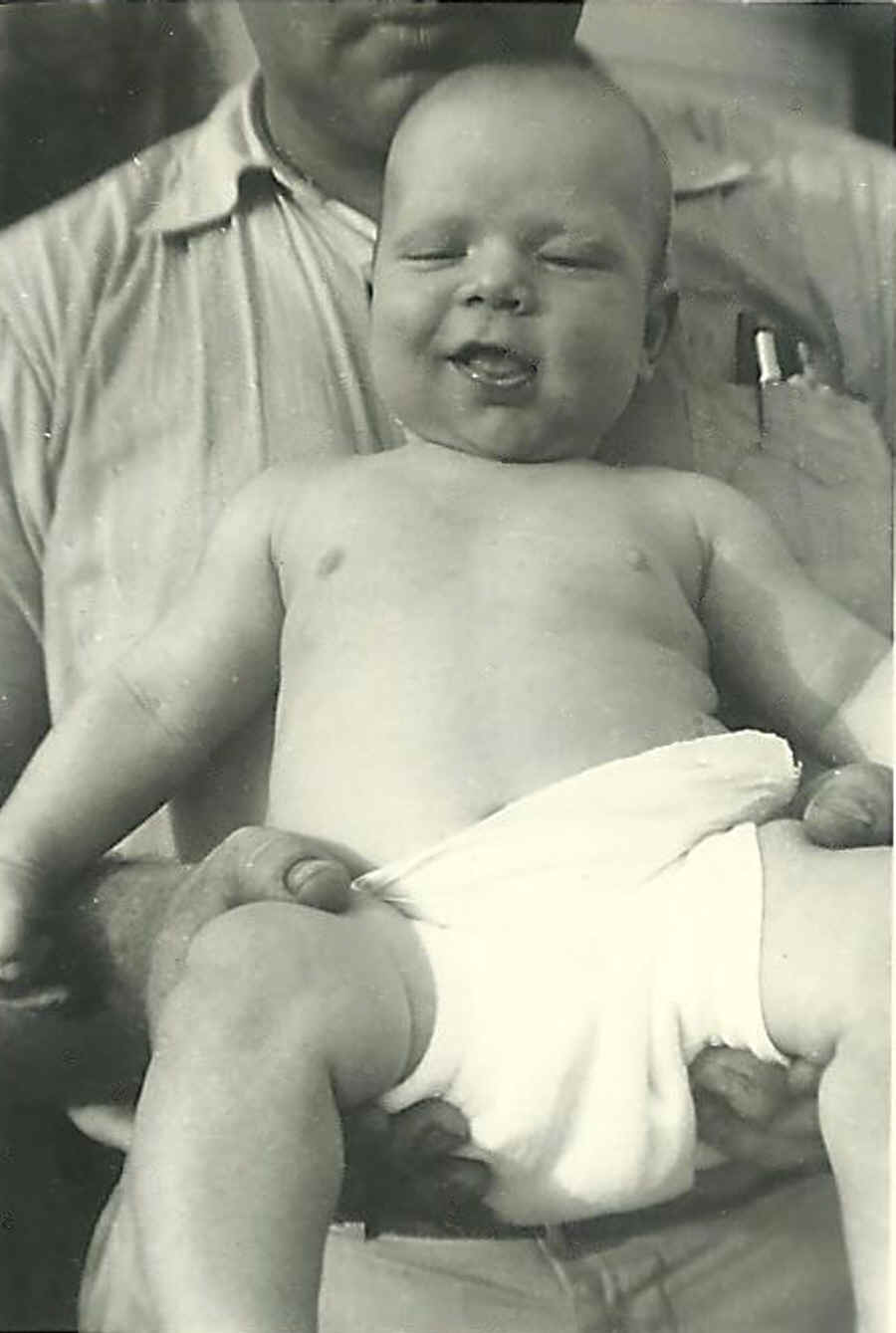 Jerry1947_02.jpg (384090 bytes)